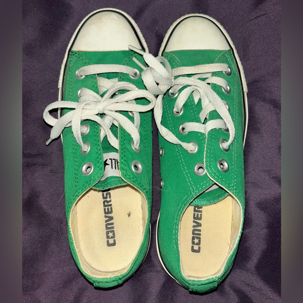 Green size 7 Converse Chuck Taylor All Star